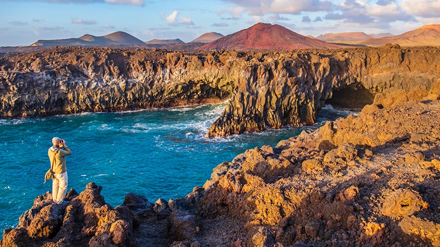 hervideros de lanzarote