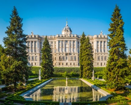 Visita al Palacio Real de Madrid: todos los detalles y secretos