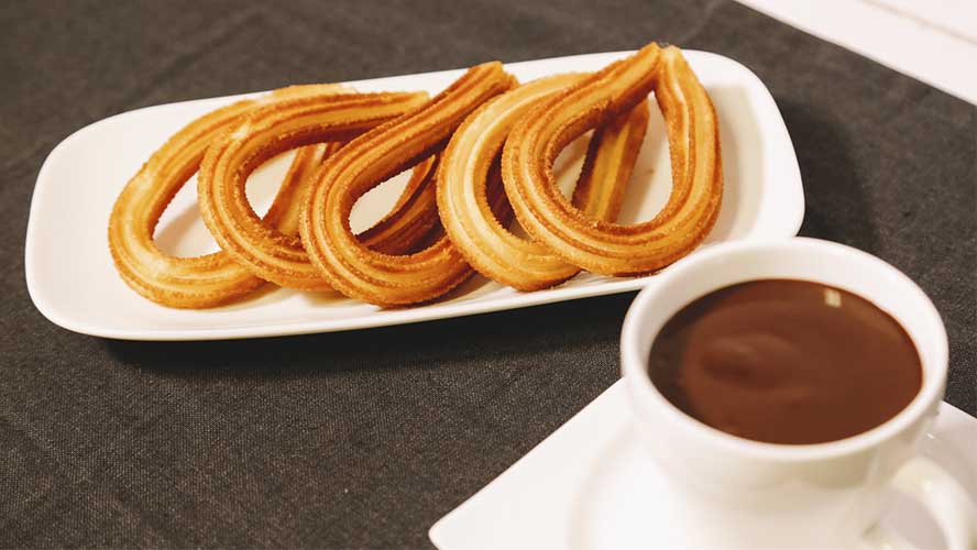 Churros con chocolate