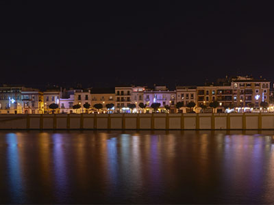 Calle Betis noche