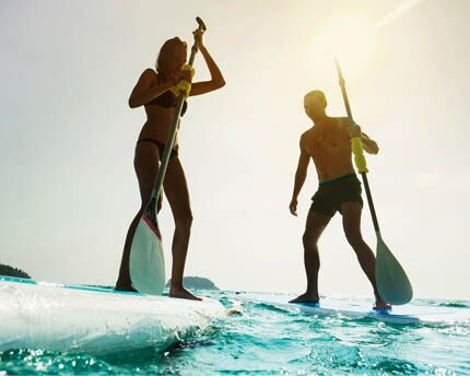 Paddle surfing: the trending sport in Barcelona
