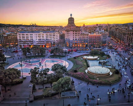 Arriba 56+ imagen plaza cataluña barcelona metro ...