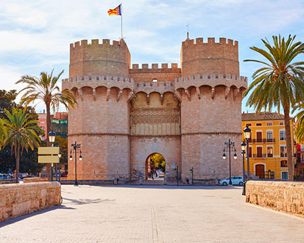 Torres de Serranos, la antigua puerta de la Valencia medieval