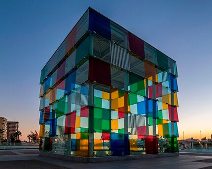 El Centro Pompidou de Málaga: un museo en busca de neófitos