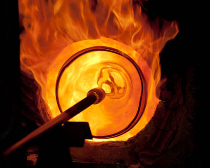 Glass factories in Majorca. The art of glass blowing