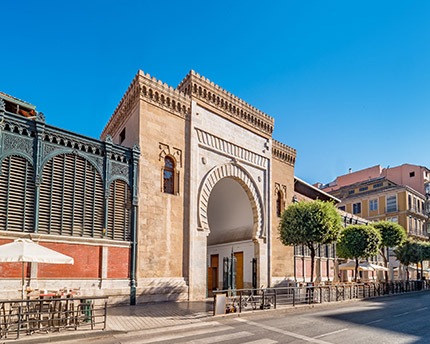 Atarazanas market: architecture and culinary delights