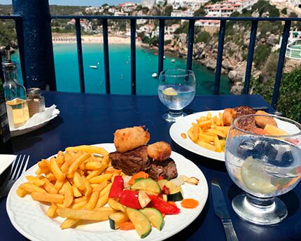 Los mejores planes para comer en Menorca
