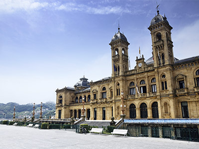 Fachada del ayuntamiento de San Sebastián