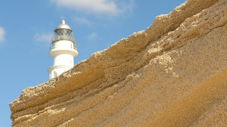 cadiz_faro-de-trafalgar