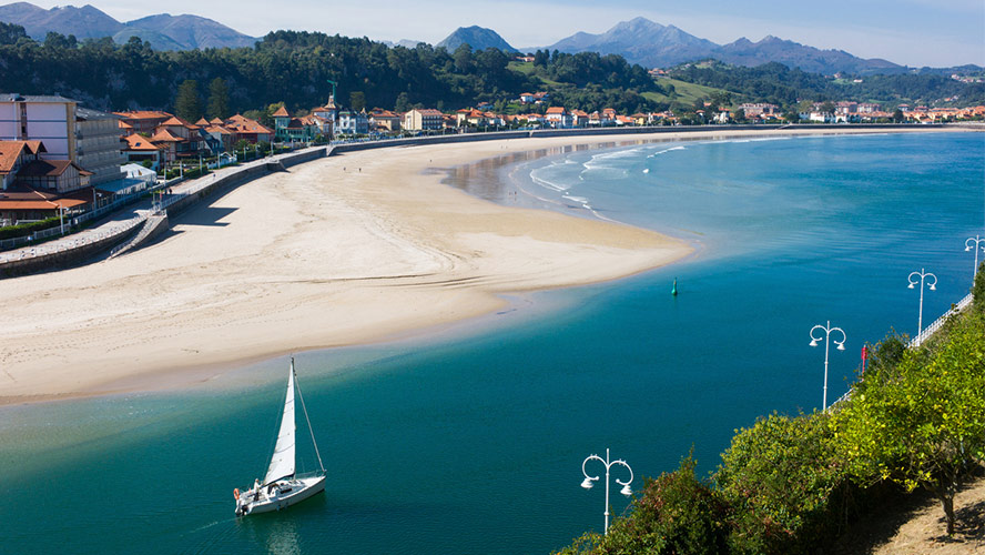 playa santa marina ribadesella