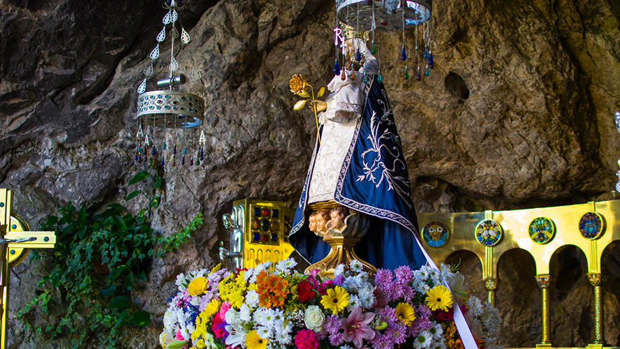 virgen de covadonga