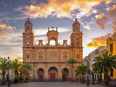 artikel Omleiden Kosten Come discover Las Palmas Cathedral and its century-old secrets.