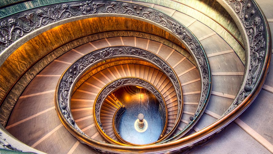 Escaleras de los Museos Vaticanos