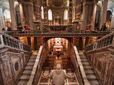 Interior de Santa María la Mayor.