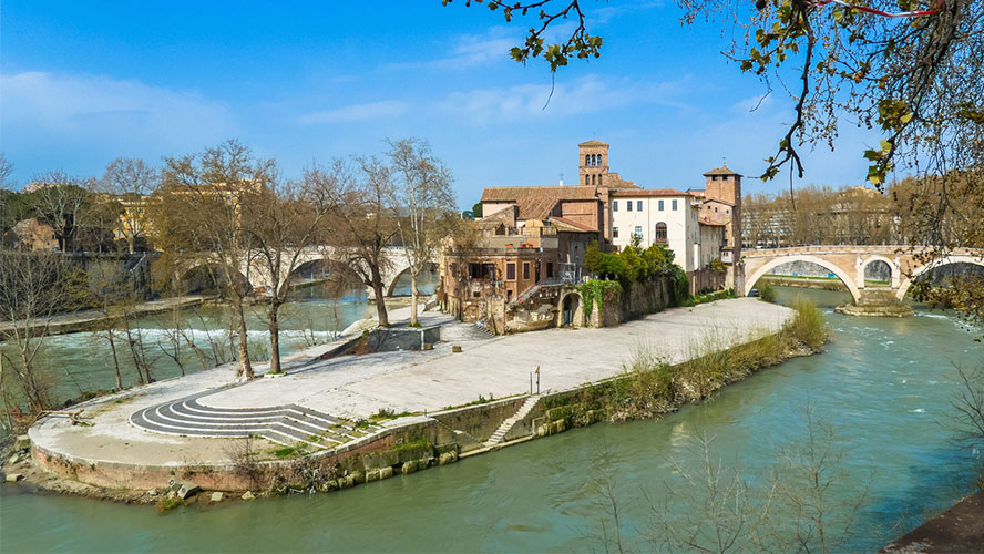 Tiberina, Tiber