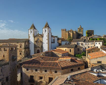 Casco antiguo de Cáceres, culto a la monumentalidad medieval