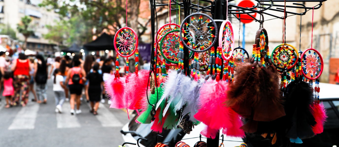 Mercadillos en Alicante, entre lo castizo y lo vintage