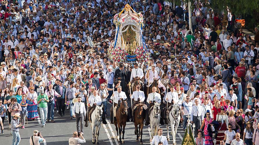 Curiosidades del Rocío: la leyenda de la virgen y el origen de la romería