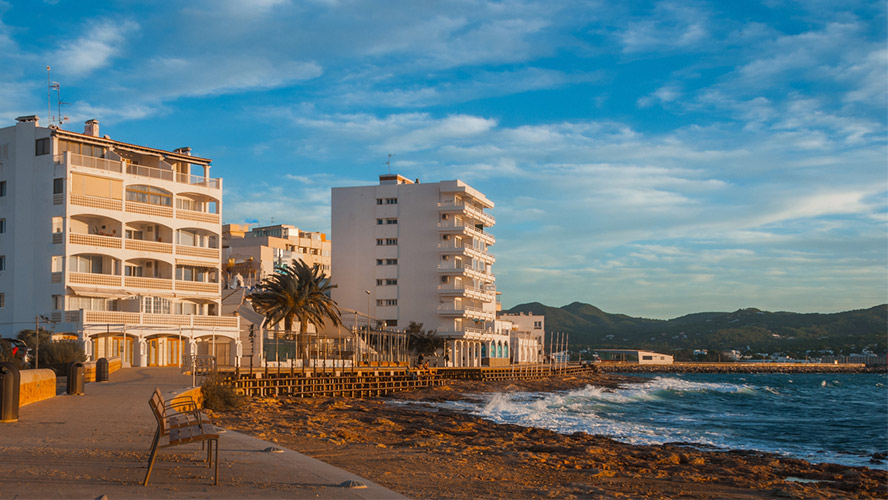 Playa de San Antonio, Ibiza