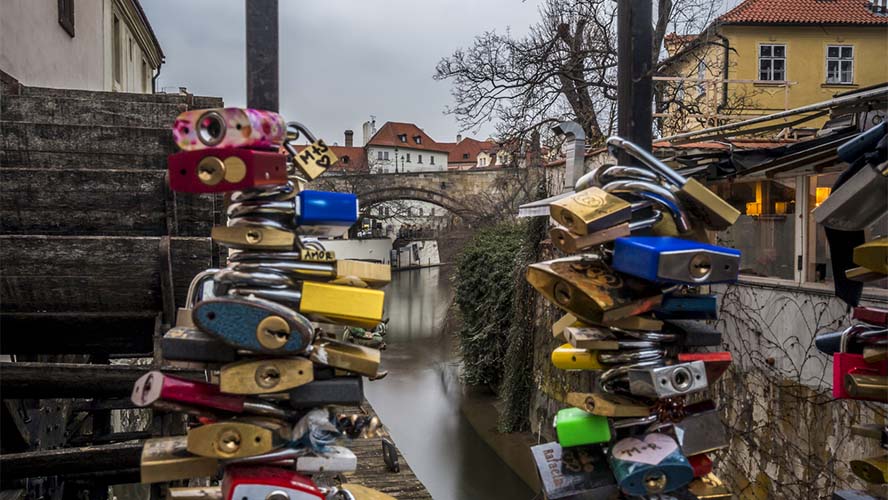 Puente de los Candados Praga