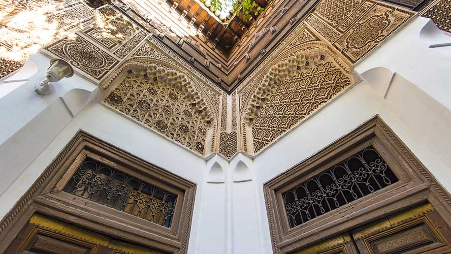 Detalles del interior del Palacio de la Bahía