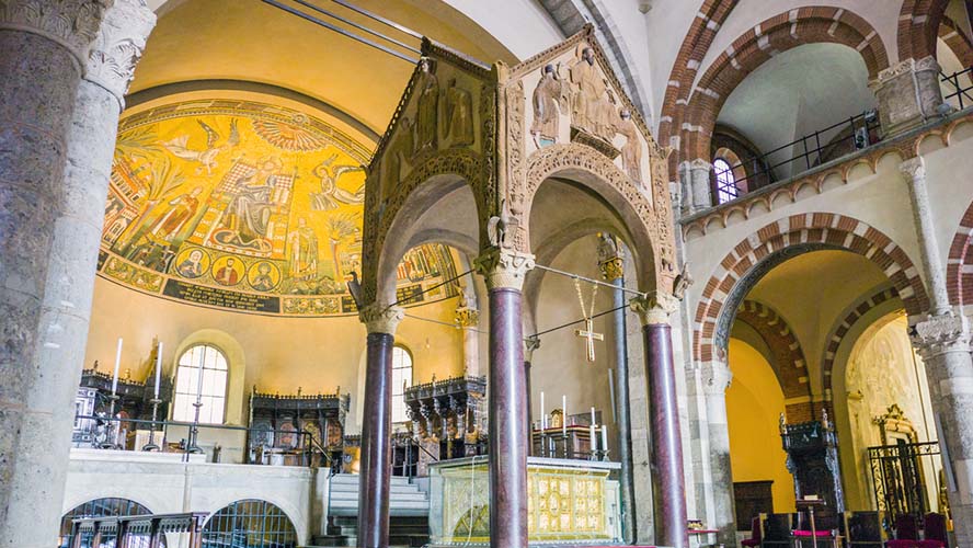 Altar basílica de San Ambrosio