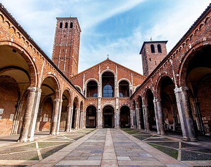 La basílica de San Ambrosio de Milán, oro para los santos