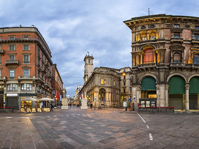 Piazza Mercanti en Milán