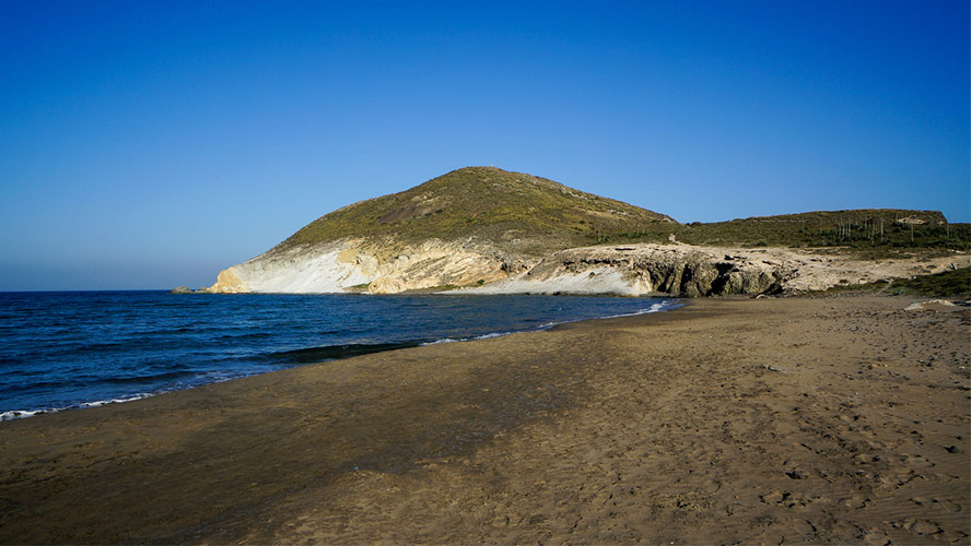 playa de los genoveses almeria