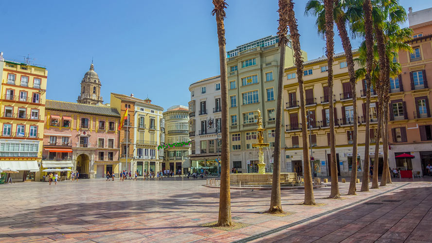 Plaza de la Constitución de Málaga: qué ver e historia