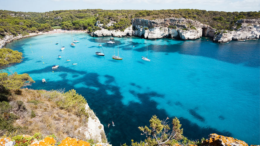 cala macarella menorca