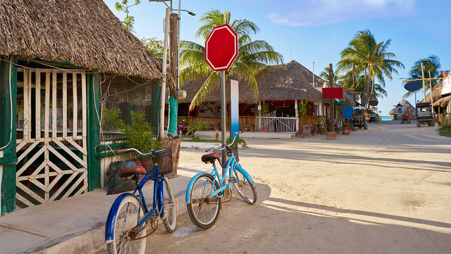 holbox-pueblo