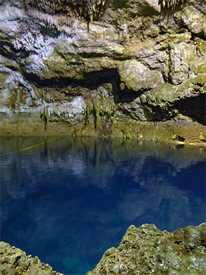 cenote-coba