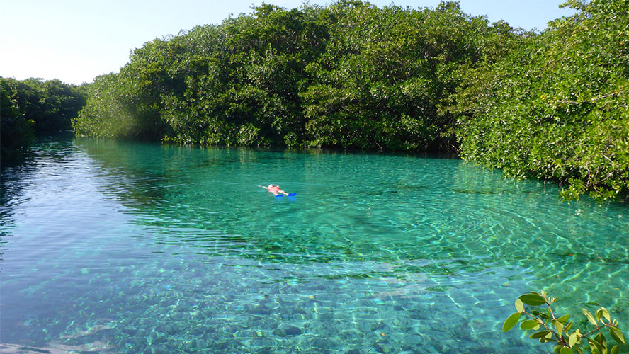 tulum-casa-cenote