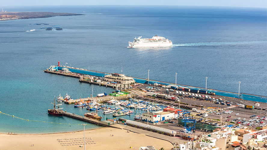 san-sebastian-de-la-gomera-puerto