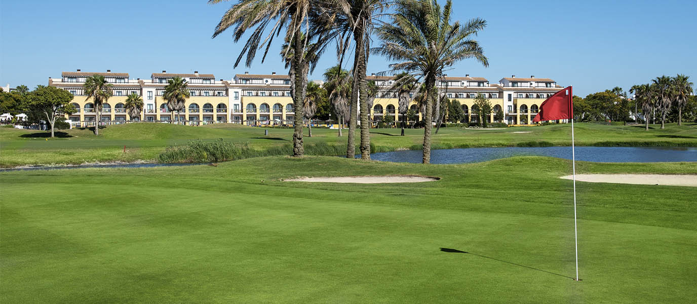 Golf Barceló Costa Ballena, un ‘swing’ mirando al mar