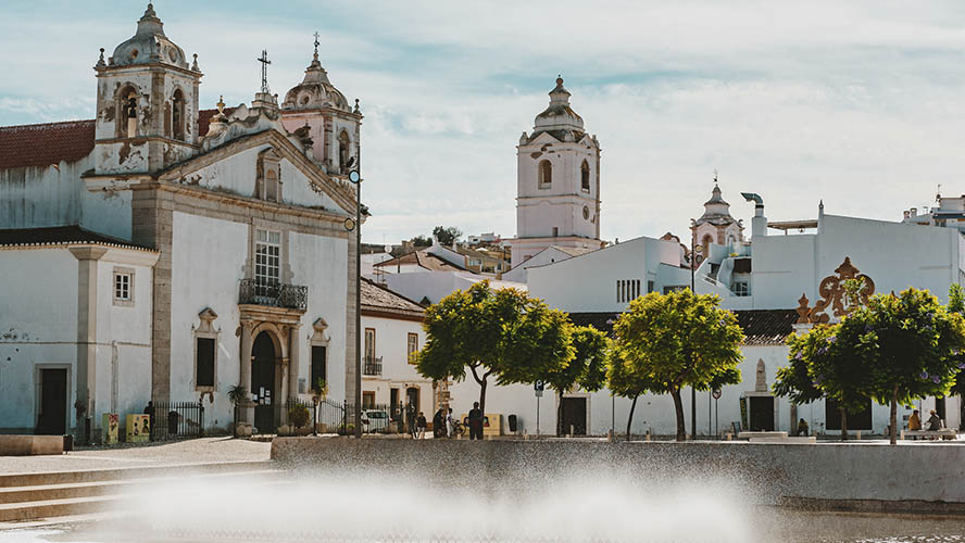 Iglesia San Antonio Lagos