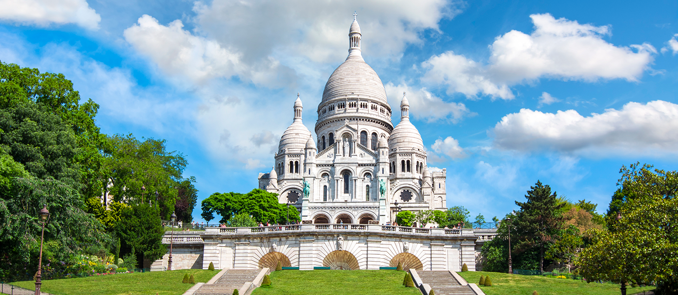 The Basilica de Sacré Coeur, the heart of Montmartre