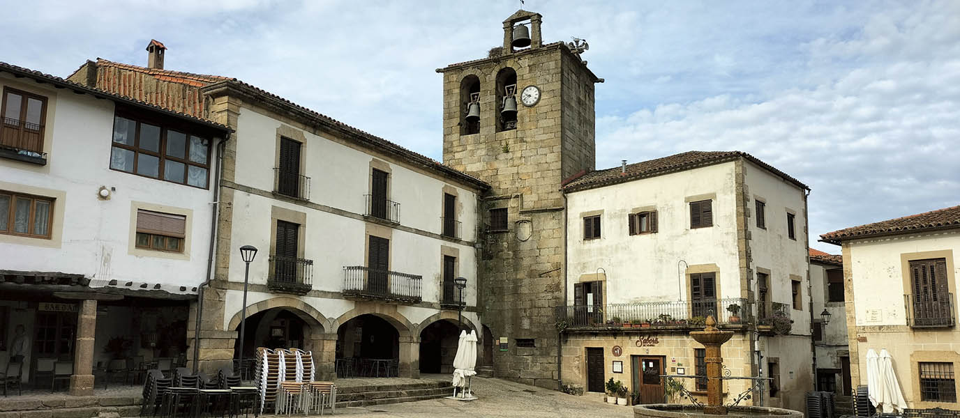 Qué ver en San Martín de Trevejo, en Cáceres, uno de los pueblos más bonitos de España
