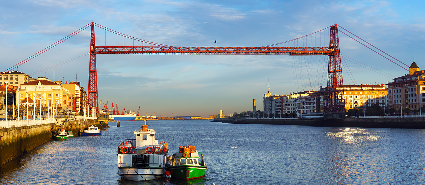 Puente de Vizcaya: el gigante de hierro que une Portugalete y Getxo