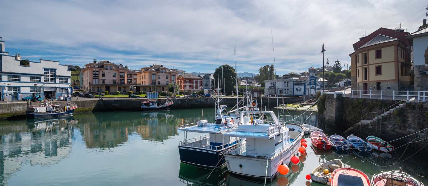 Puerto de Vega, un pueblo orgullosamente marinero