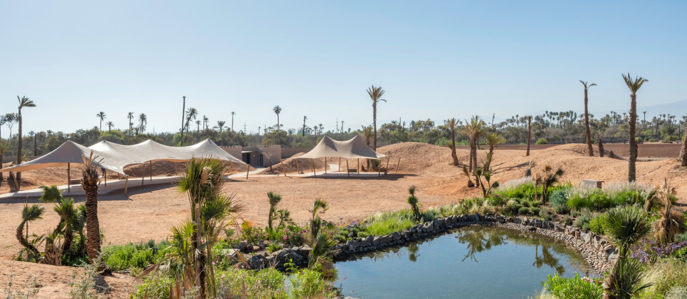 Conoce los mejores Day Pass Marrakech: un oasis contemporáneo entre palmeras y piscinas infinitas