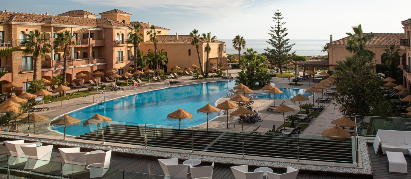 Conoce los mejores Day Pass Huelva: entre marismas, playas infinitas y hoteles donde el Atlántico marca el ritmo