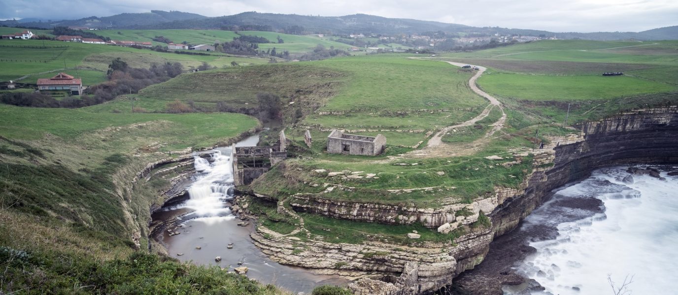 Lanestosa: la villa mínima que guarda el camino entre Bizkaia y Cantabria