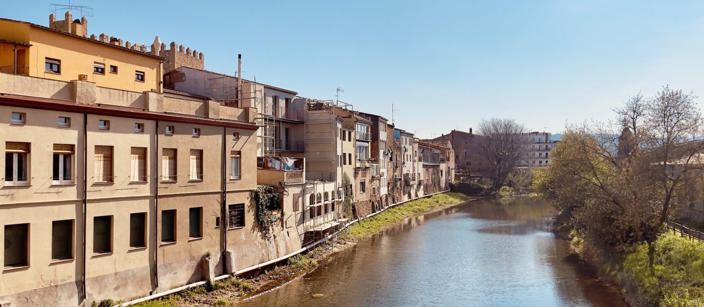 La Bisbal d’Empordà: la ciudad catalana donde el barro se hizo oficio y paisaje